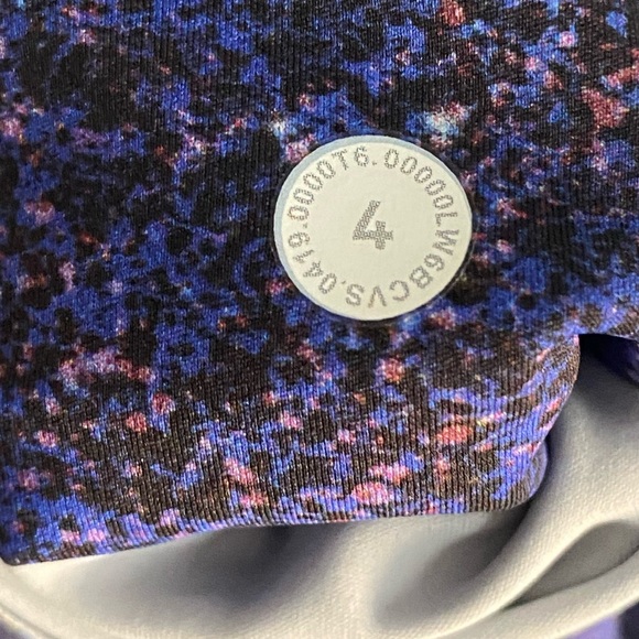 Lululemon Fast & Free High-Rise Crop II Nulux Polar Lights Blue - Size 4, 19” - Picture 7 of 16